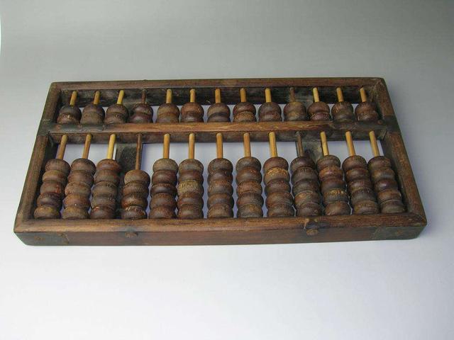 鐵算算盤一肖中特免費(fèi)資料，揭秘彩票預(yù)測(cè)的秘密，揭秘彩票預(yù)測(cè)秘密，鐵算算盤一肖中特免費(fèi)資料揭秘