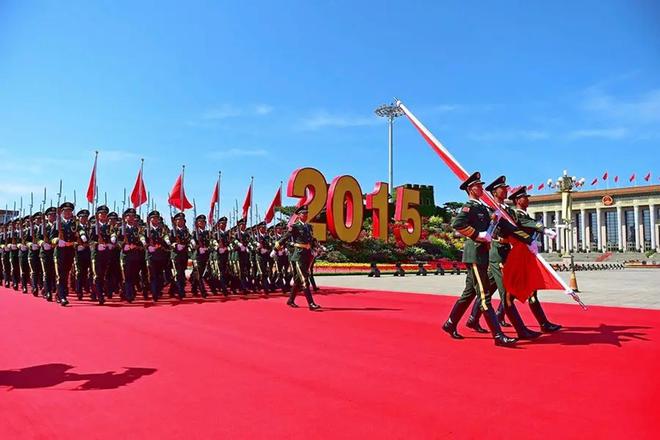抗戰(zhàn)閱兵70周年視頻回顧，歷史記憶與時(shí)代力量，抗戰(zhàn)閱兵70周年視頻回顧，歷史記憶與時(shí)代力量的交匯