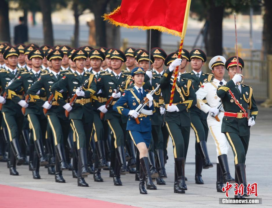 三軍儀仗隊高清大圖，展現(xiàn)榮耀與威嚴的壯麗畫卷，三軍儀仗隊壯麗畫卷，榮耀與威嚴的高清展示
