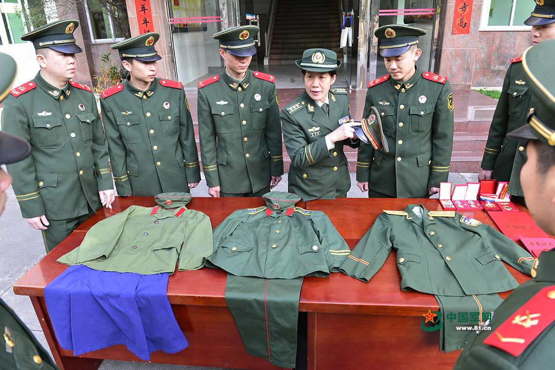 武警軍裝全套，榮耀與責(zé)任，武警軍裝全套，榮耀與責(zé)任的象征