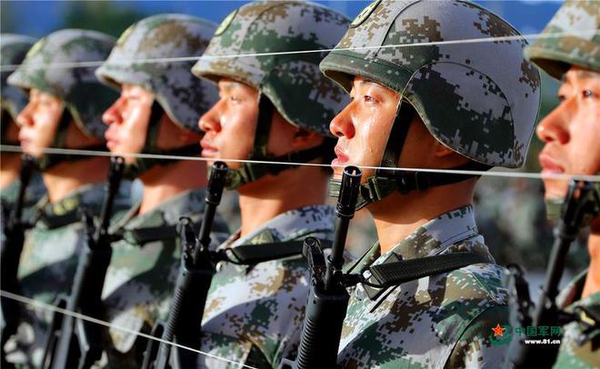 中國(guó)先進(jìn)軍事力量，展現(xiàn)新時(shí)代的國(guó)防實(shí)力，中國(guó)先進(jìn)軍事力量，展現(xiàn)新時(shí)代的國(guó)防風(fēng)采