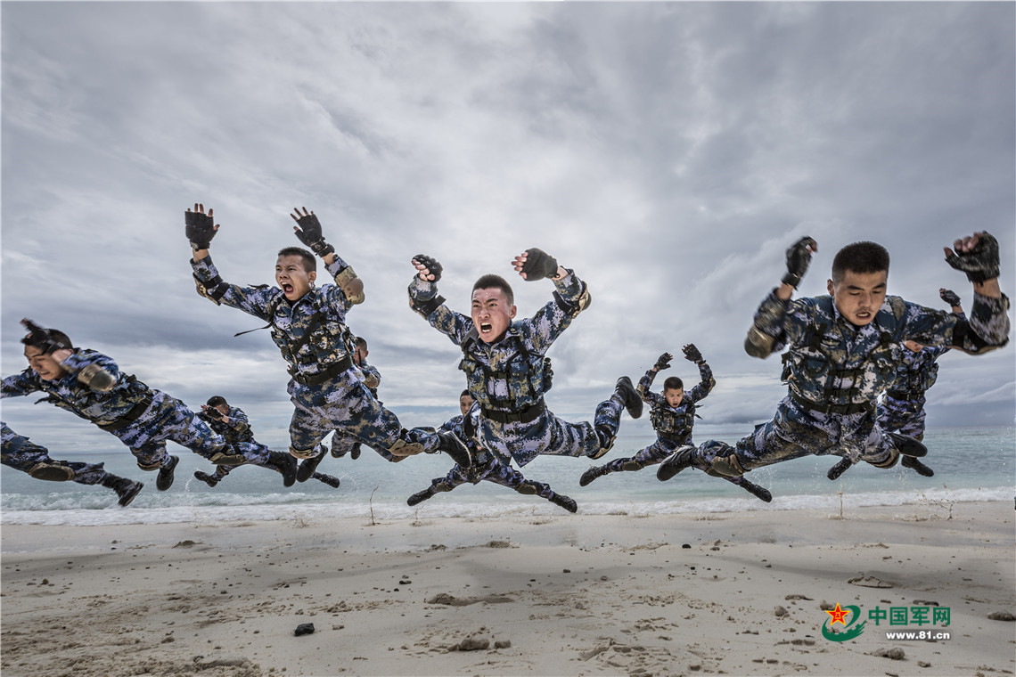 最新軍事圖片高清壁紙，展現(xiàn)現(xiàn)代軍事力量之美，現(xiàn)代軍事力量之美，高清壁紙軍事圖片展示