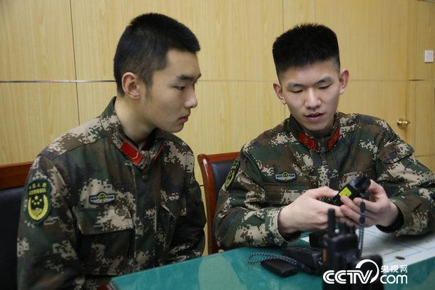 國(guó)防軍事頻道大家談，深度探討軍事話題，共筑國(guó)防強(qiáng)國(guó)夢(mèng)，國(guó)防軍事頻道深度探討，共筑國(guó)防強(qiáng)國(guó)夢(mèng)，軍事話題大家談