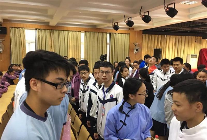 新澳門三中三6組免費(fèi)公開——探索與解析，澳門三中三最新6組數(shù)據(jù)解析與探索，免費(fèi)公開揭秘
