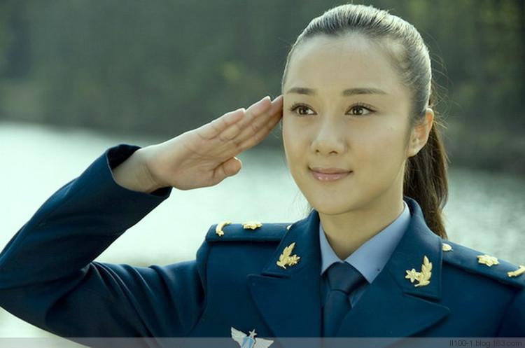 最美女兵軍禮，榮耀與責任并存，最美女兵軍禮，榮耀與責任的交響
