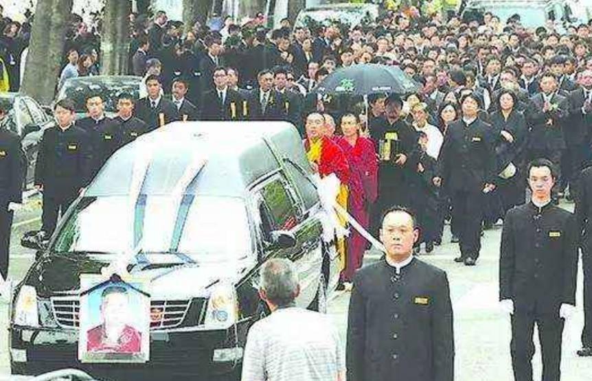 澳門天天六開彩開獎結果，探索彩票背后的秘密與未來展望（關鍵詞，澳門彩票，開獎結果，預測分析），澳門彩票開獎結果揭秘，探索過去、預測未來（深度分析）