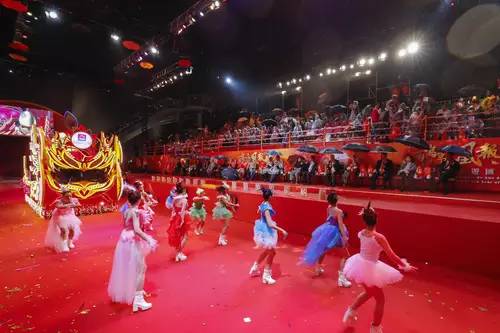 澳門(mén)看手機(jī)最快開(kāi)獎(jiǎng)現(xiàn)場(chǎng)直播，直播技術(shù)與移動(dòng)互聯(lián)網(wǎng)的結(jié)合，澳門(mén)手機(jī)最快開(kāi)獎(jiǎng)直播，直播技術(shù)與移動(dòng)互聯(lián)網(wǎng)的完美結(jié)合