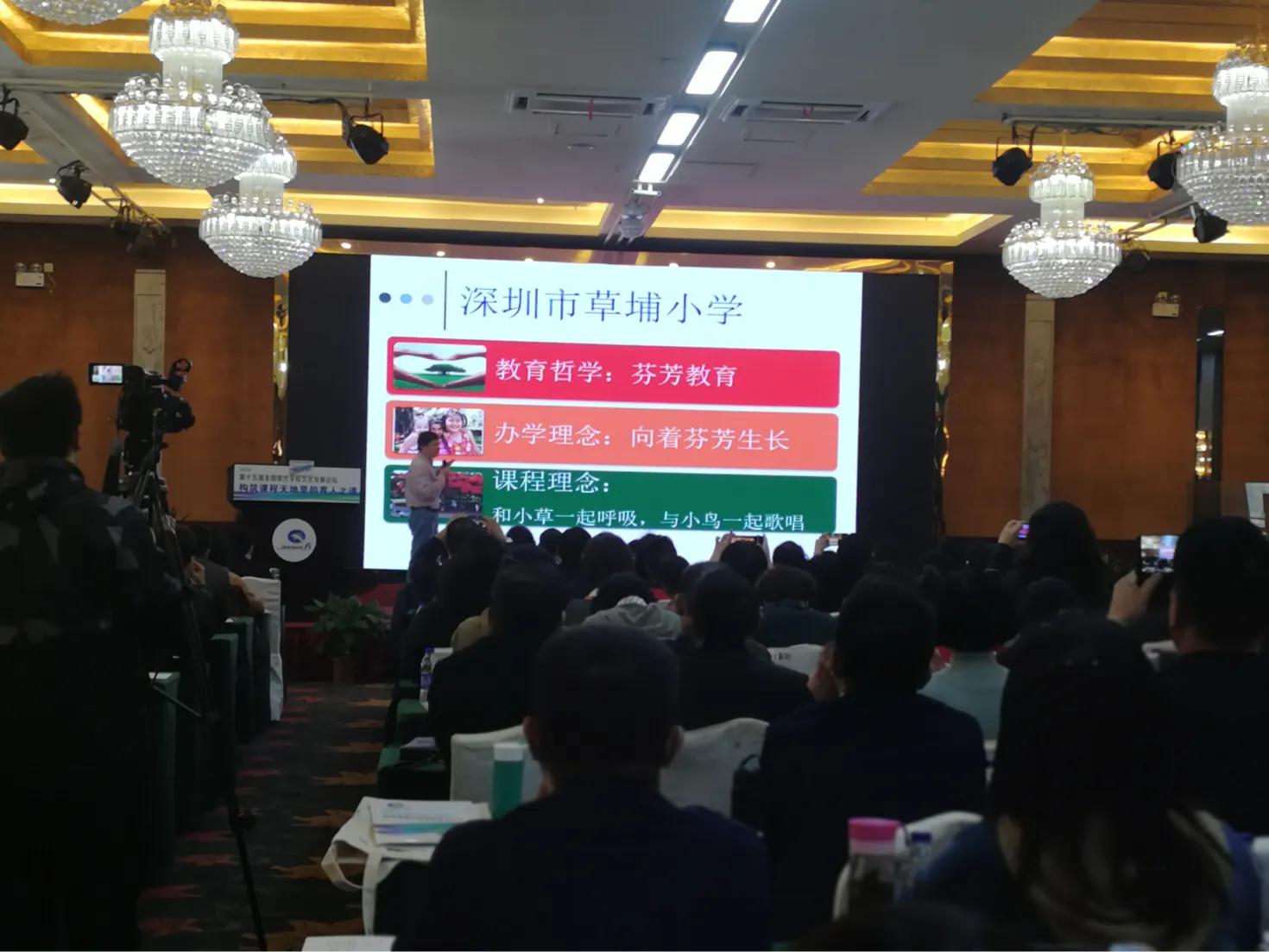 芳草地免費(fèi)資料論壇——探索、分享與成長的聚集地，芳草地免費(fèi)資料論壇，探索、分享與成長的樂園