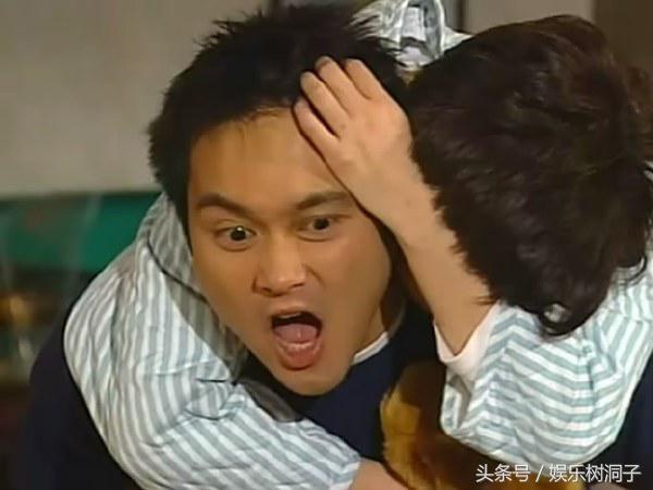 噢門(mén)六開(kāi)彩開(kāi)獎(jiǎng)結(jié)果2004年，回顧歷史數(shù)據(jù)，洞悉彩票奧秘，回顧澳門(mén)六開(kāi)彩開(kāi)獎(jiǎng)結(jié)果，揭秘歷史數(shù)據(jù)與彩票奧秘