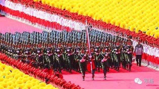 國慶閱兵是每年一次嗎？——深度解析與探討，深度解析與探討，國慶閱兵是否為每年例行活動？