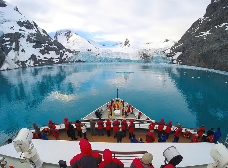 南極旅游最好的旅行社，探索南極的神秘之旅，探索南極神秘之旅，最佳旅行社帶你暢游南極冰天雪地