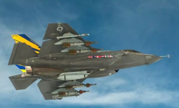 殲-35官方介紹，新一代艦載戰(zhàn)斗機的卓越性能，殲-35新一代艦載戰(zhàn)斗機卓越性能介紹