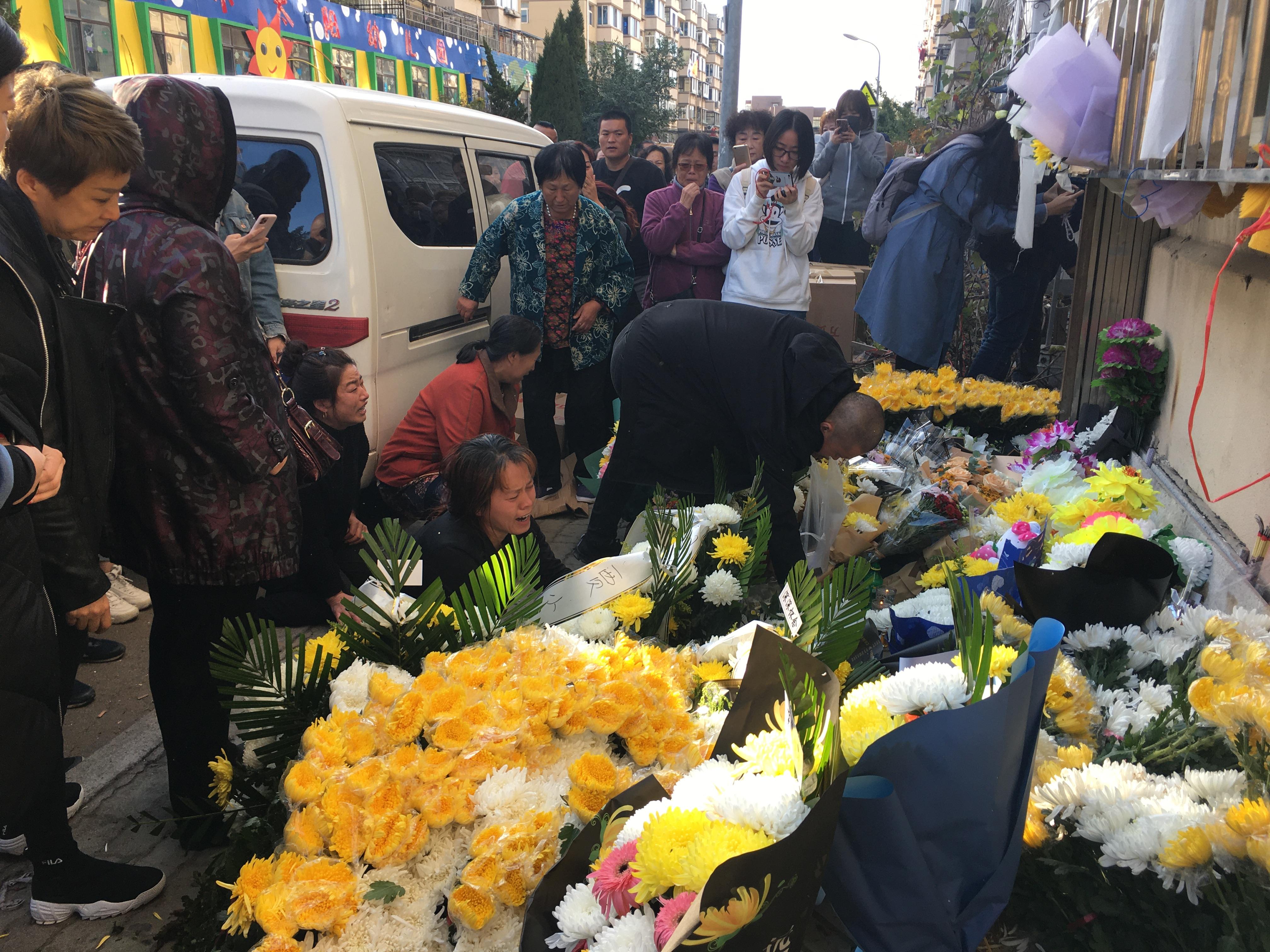 殲-10女飛行員英勇犧牲，永恒致敬她的遺志，殲-10女飛行員英勇犧牲，永恒致敬，傳承英雄遺志