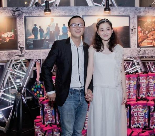 梅婷個(gè)人資料簡介及老公圖片，梅婷個(gè)人資料簡介與老公照片曝光