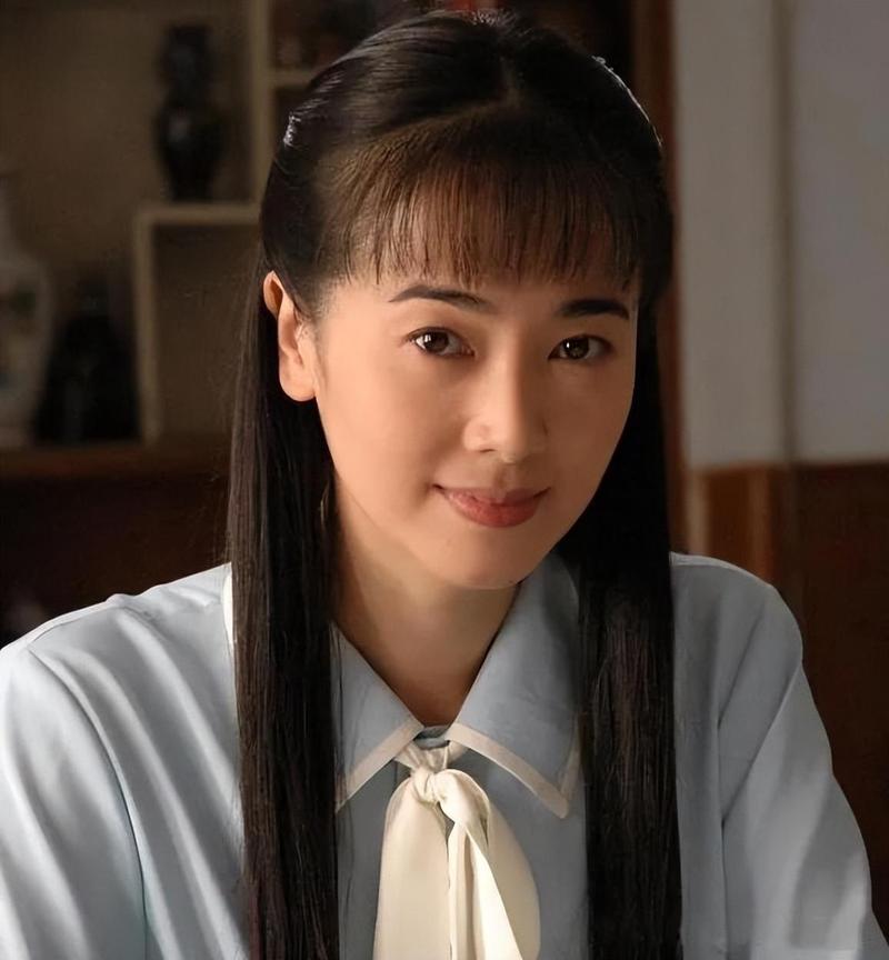 左小青最經(jīng)典的電視劇，演技與角色的完美結(jié)合，左小青經(jīng)典電視劇，演技與角色的完美融合