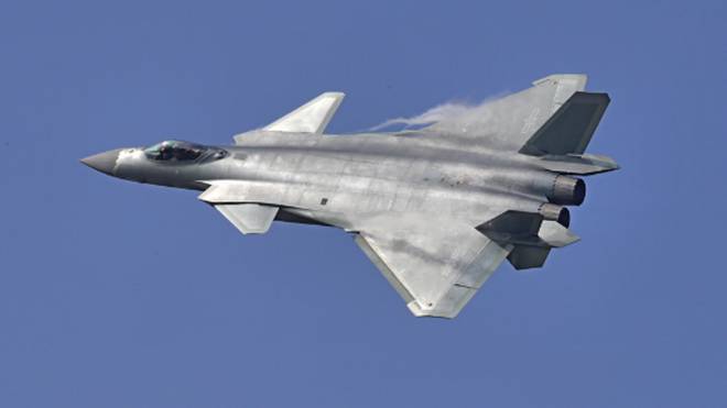 殲35與殲20，兩款先進(jìn)戰(zhàn)機(jī)的區(qū)別，殲35與殲20，兩款先進(jìn)戰(zhàn)機(jī)對比解析