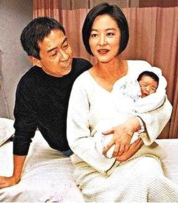 林青霞是否有兒女，揭秘女神的私密生活，林青霞兒女揭秘，女神的私密家庭生活