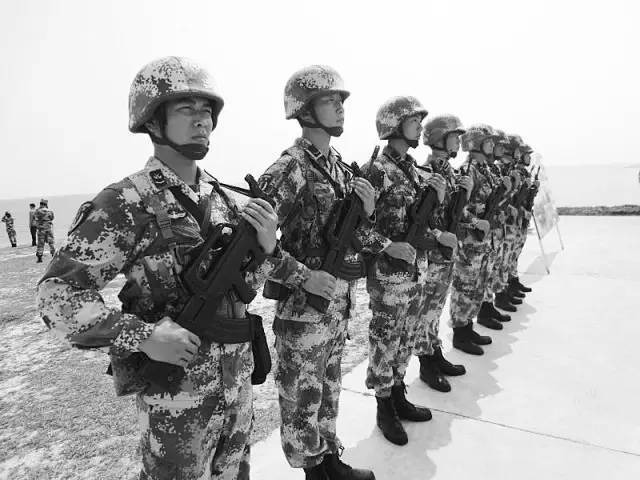 揭秘海軍生涯，為何選擇當(dāng)兵需謹(jǐn)慎考慮海軍？，揭秘海軍生涯，為何選擇從軍需謹(jǐn)慎考量海軍之路？