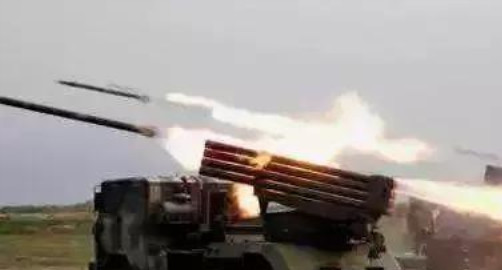 中國(guó)50種變態(tài)武器，揭示神秘面紗下的尖端科技力量，中國(guó)尖端科技力量揭秘，50種神秘變態(tài)武器展示