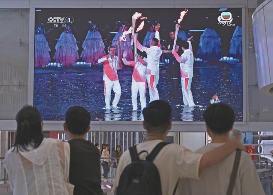 澳門直播，見證未來的2025年開獎時刻，澳門直播，見證未來2025年開獎盛典