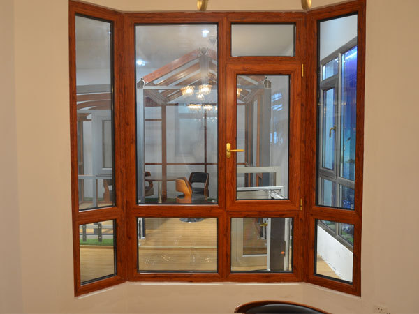 新澳門免費資料精選的優(yōu)點，全面解析其獨特價值，新澳門免費資料精選獨特價值全面解析